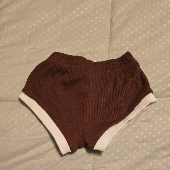 Brown Ribbed Baby Outfit - Picture 3 of 3